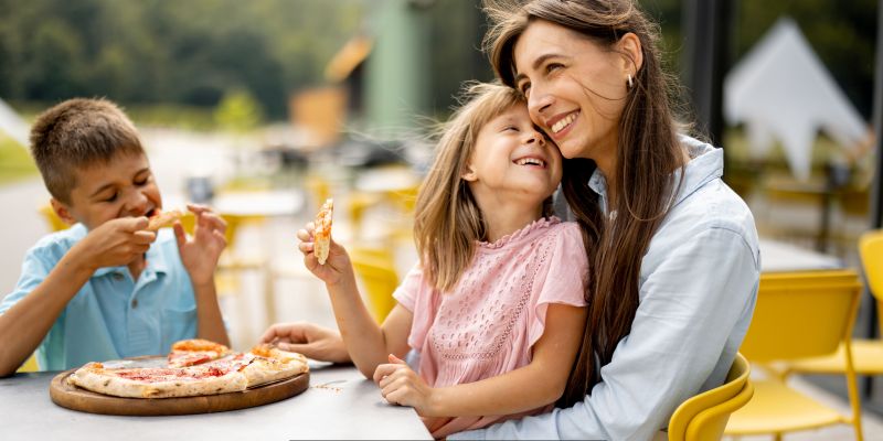 Family-Friendly Brunch Spots: Where to Eat with Kids